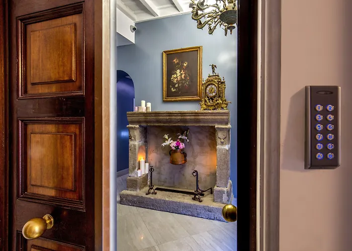 Gcf Luxury Suites,