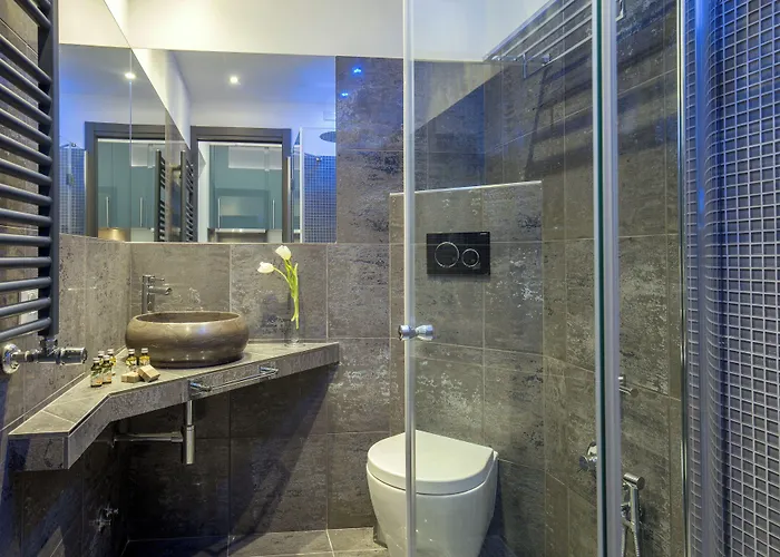 Gcf Luxury Suites, Hotel *